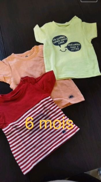 Lot tee shirts