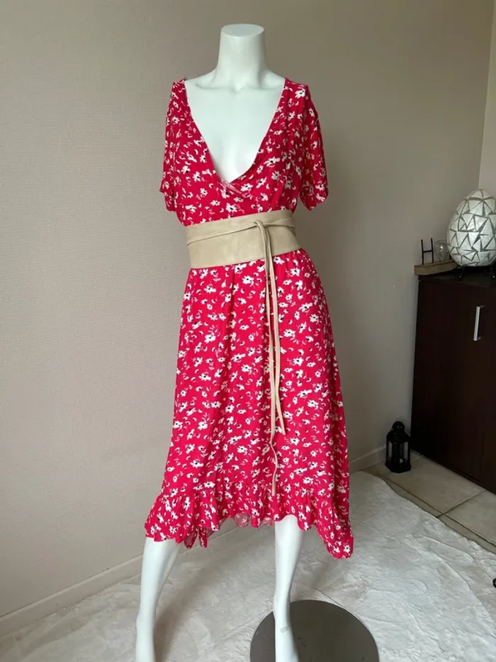 Robe longue demi manches neuve