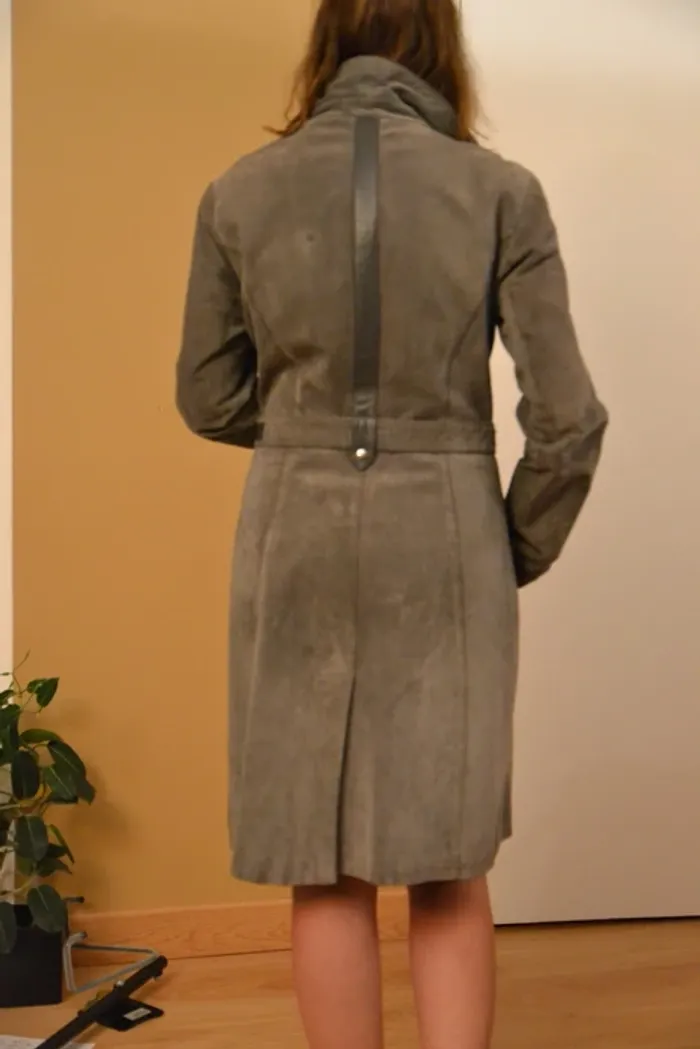 Manteau long en vrai cuir gris - photo numéro 3