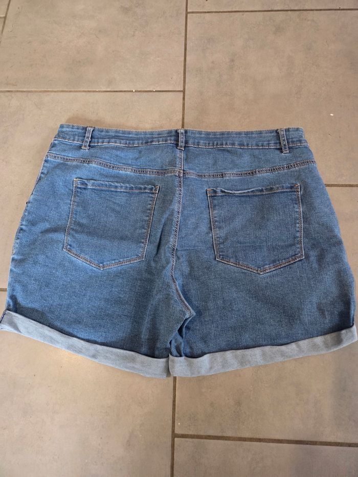 Short - photo numéro 3