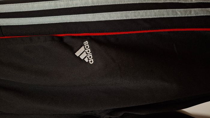 Jogging Adidas 12 ans - photo numéro 3