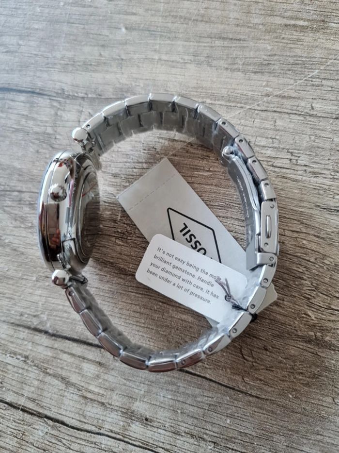 Montre Fossil neuve - photo numéro 4