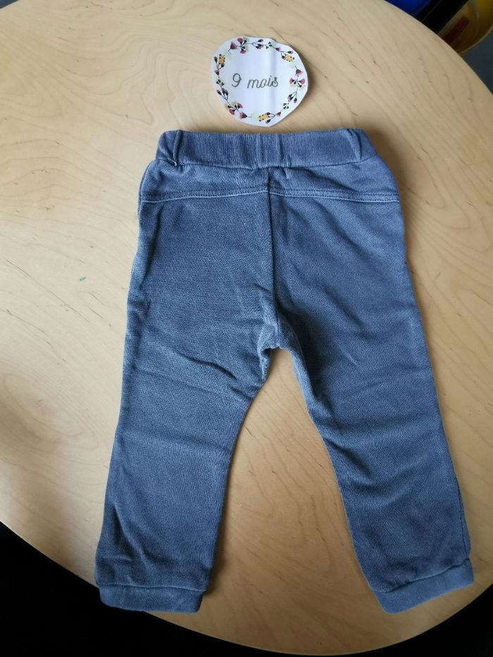 Pantalon gris de jogging bébé garçon 9mois kiabi tbe - photo numéro 3