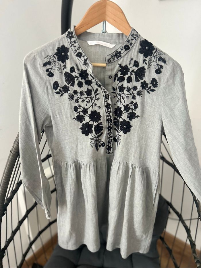 Robe grise Zara manches longues - photo numéro 2