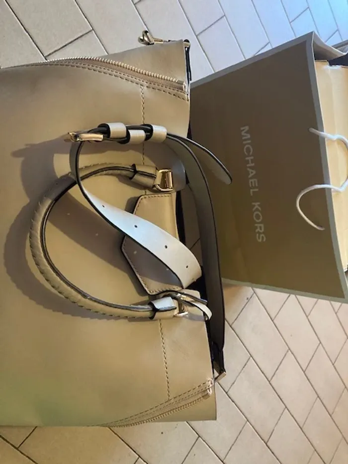 Sac Cuir Michael Kors - photo numéro 3