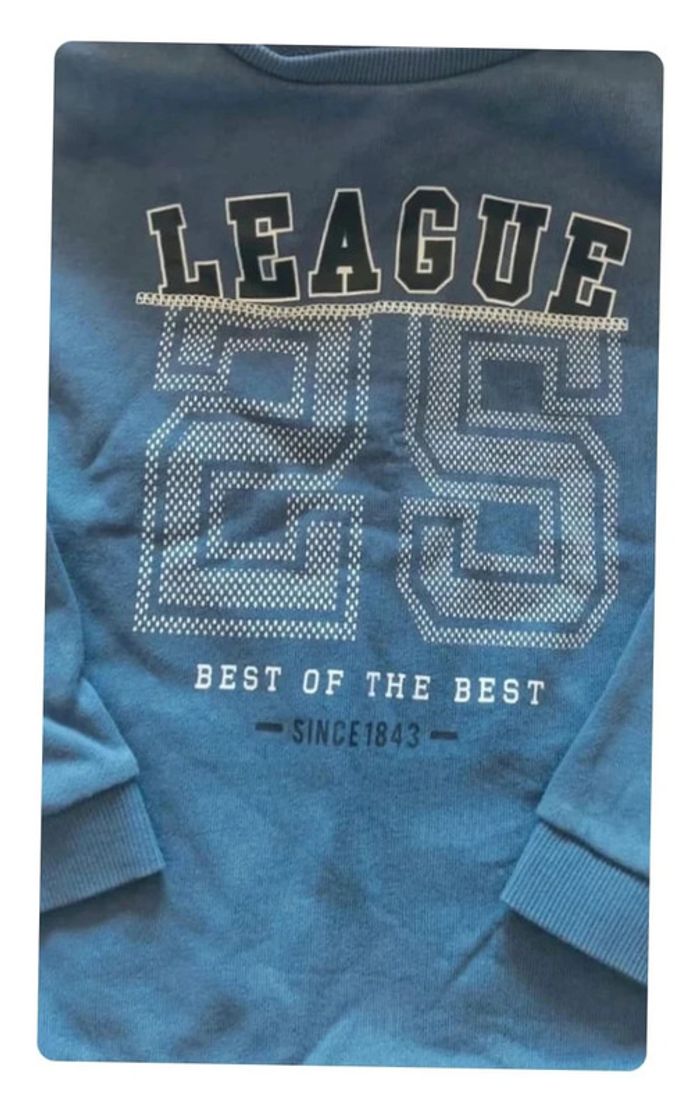 Sweat bleu League - Look sportwear, Kiabi en très bon état, taille 6 ans - photo numéro 2