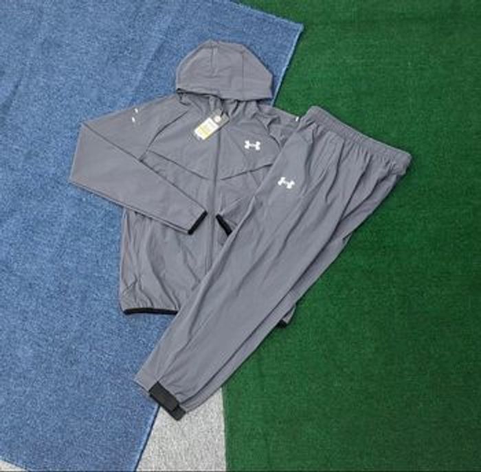 Ensemble Under Armour