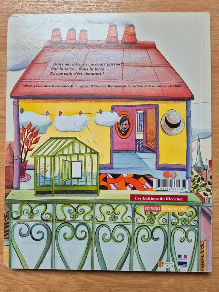 Livre "Dans ma ville il y a " - photo numéro 2
