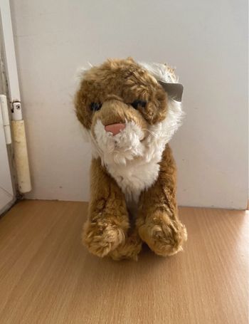 Peluche lion wwf