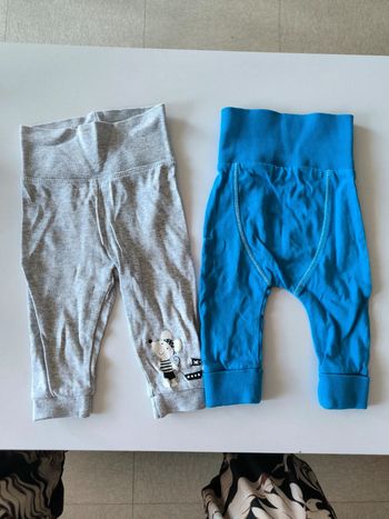 Lot 2 pantalons 3 mois