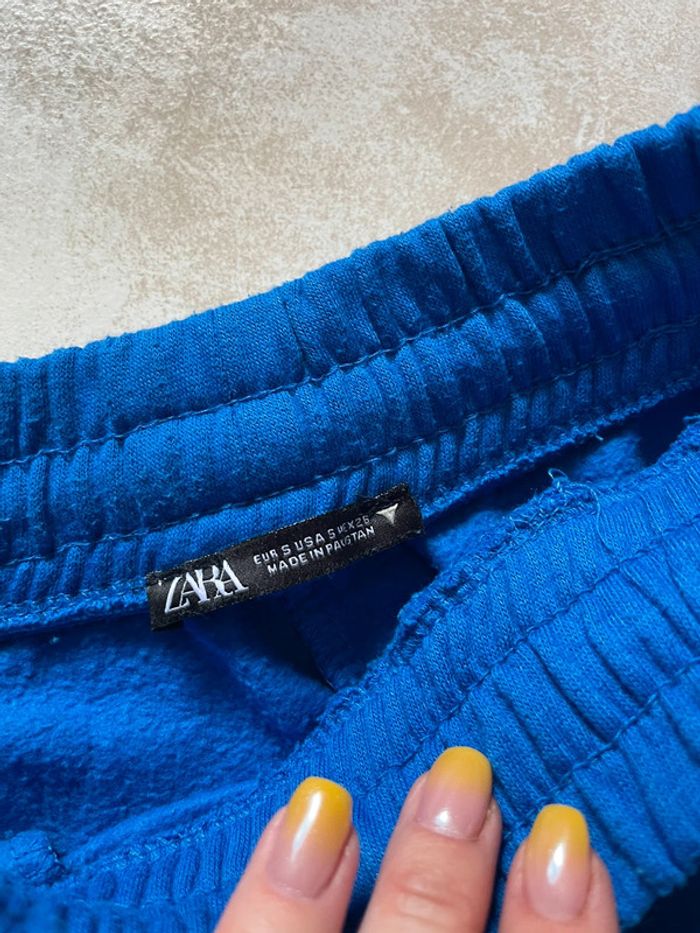 Jogging bleu - photo numéro 3