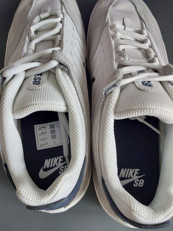 Baskets Nike - photo numéro 2