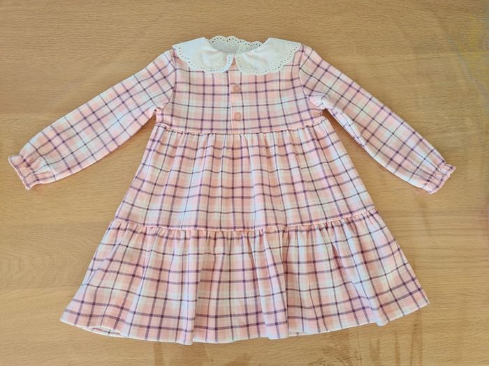 Robe à carreaux neuve 18 mois - photo numéro 2