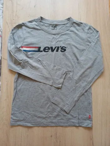 T-shirt levi's