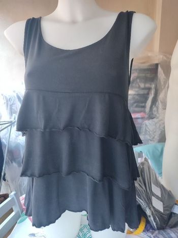 #kytie38femme. Haut a bretelles taille 38