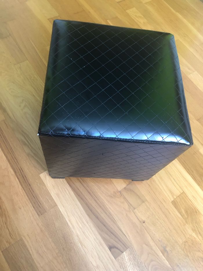 Pouf en cube