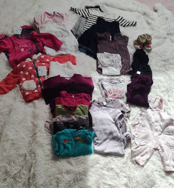 Lot vêtements 9 mois