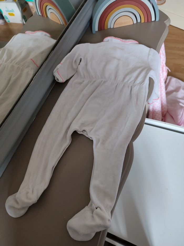 Pyjama blanc 12 mois Petit Bateau - photo numéro 4