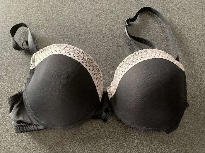 Soutien gorge noir Balsamik taille 95B
