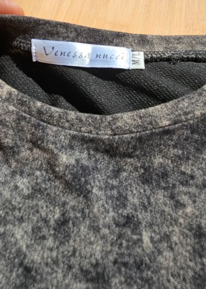 Tee-shirt épais Venessa Nucci - photo numéro 2