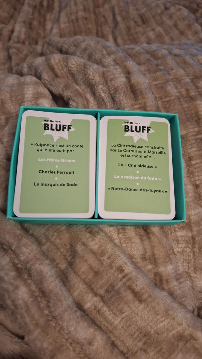 Jeu de cartes battle box bluff qui sera le plus mytho ? - photo numéro 2