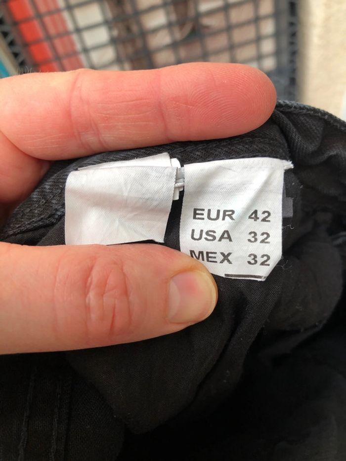 Jean garçon/homme taille 42/32 - photo numéro 5