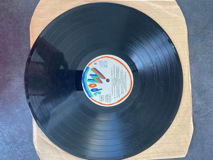 3 vinyles 33 tours Les grands classiques de l’accordéon et de la musique populaire - photo numéro 6