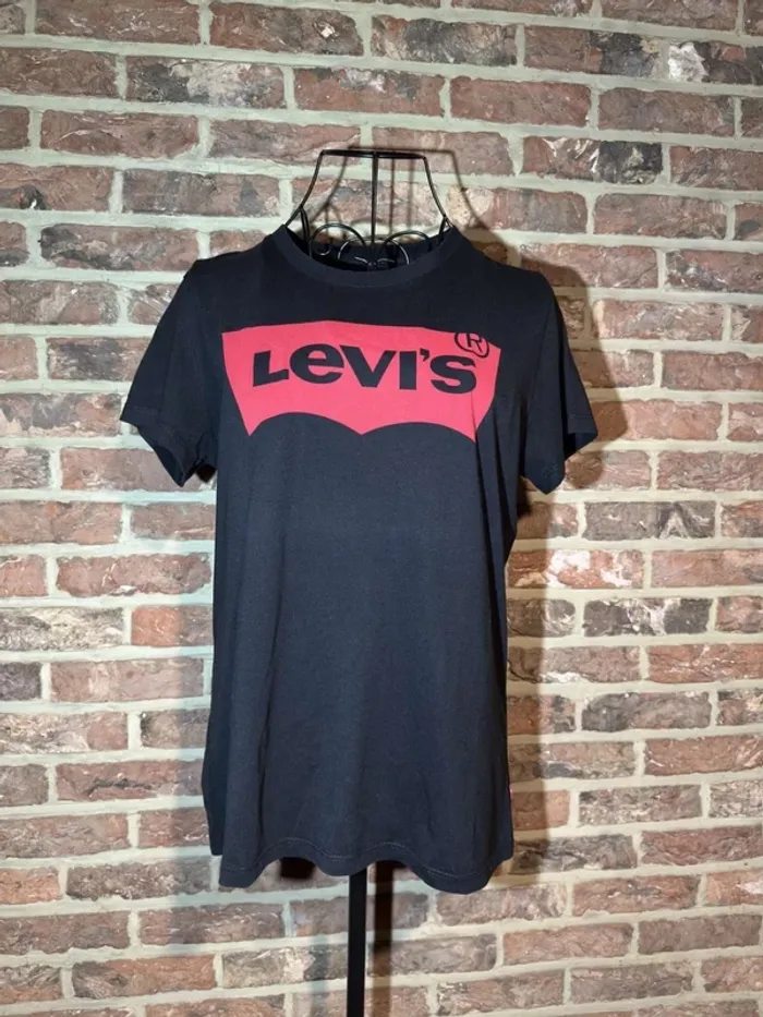 T-shirt Levi's noir Taille M / 38 - photo numéro 2