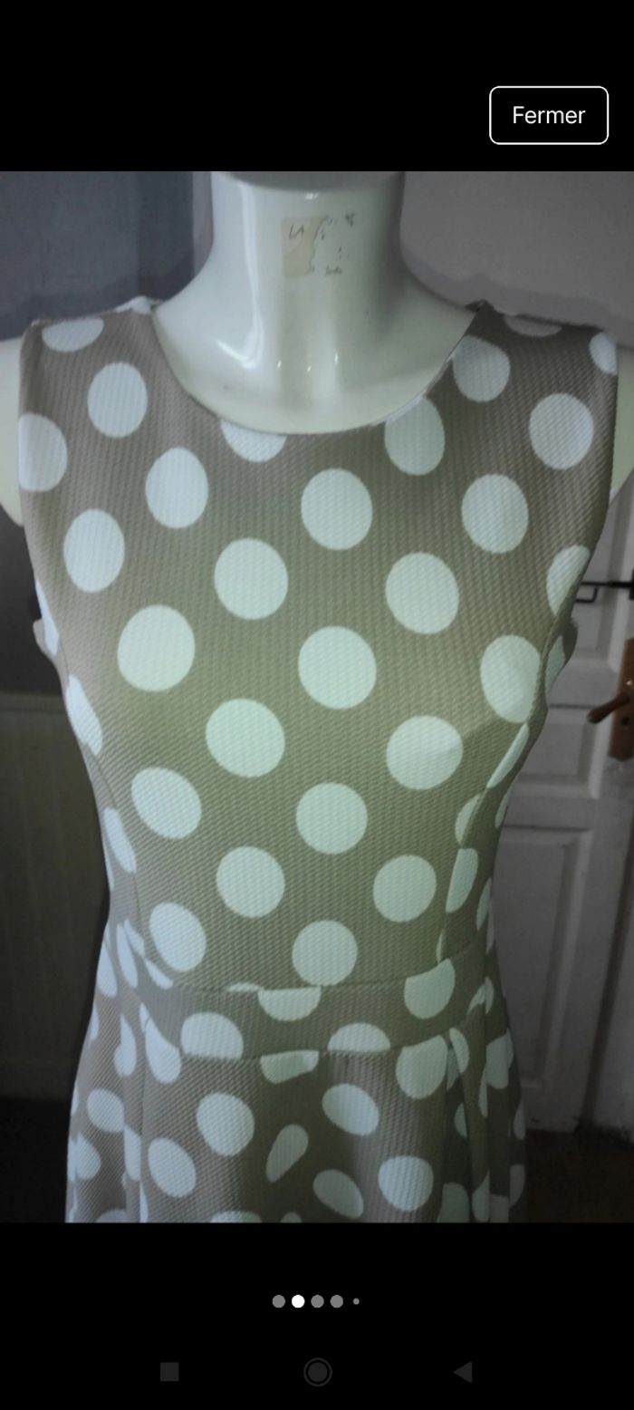 Très belle robe f65