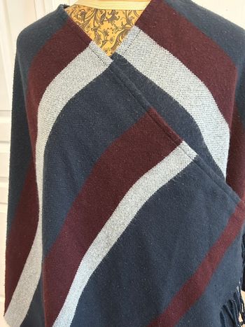 Poncho Ulla  Popken  très bon état 