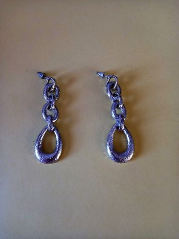 Boucles d'oreille fantaisies métal argenté