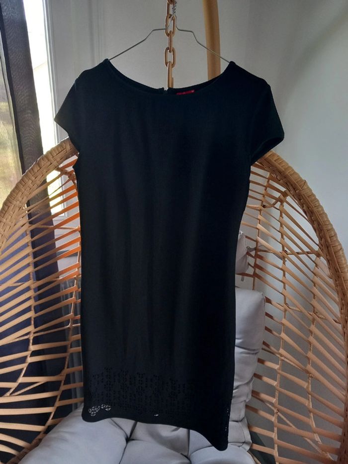 Petite robe noir taille 38/40