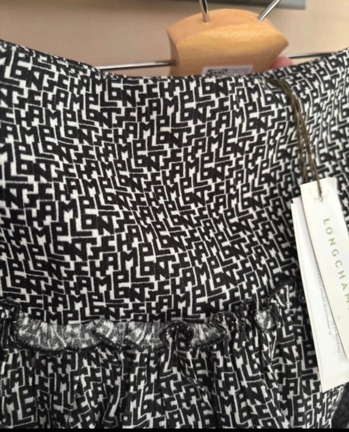 Jupe Longchamp neuve - photo numéro 3