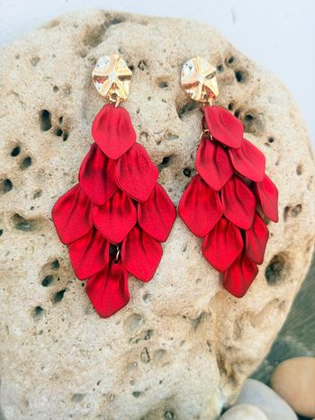 Boucles d’oreilles à pampilles en forme de pétales