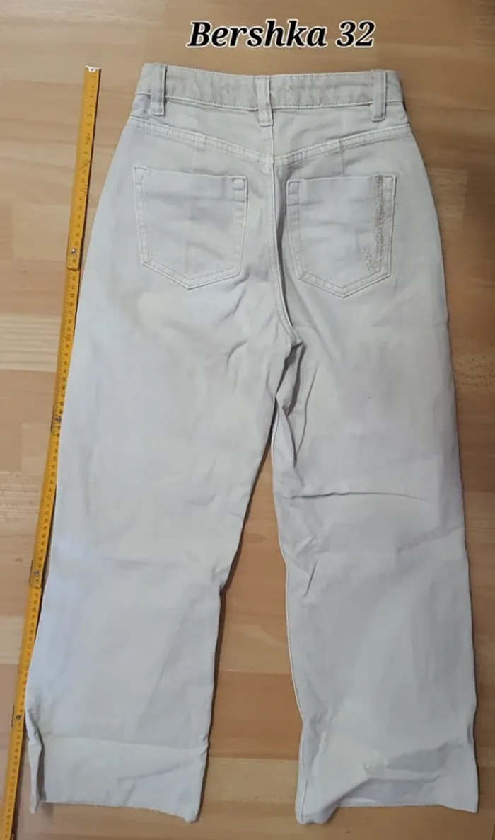 Jean bershka beige - photo numéro 2