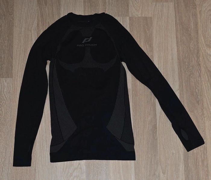 Vêtements de foot ou sport en taille S - photo numéro 2