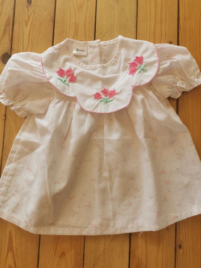 Petite robe 6 mois à col Claudine