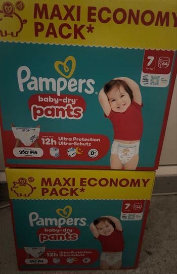 2 cartons couches Pampers pants taille 7 neuf 