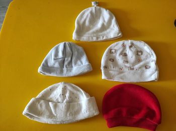 Lot de différents bonnet "chaud"