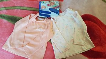 2 tee-shirts