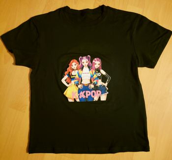 T-shirt k-pop enfant neuf