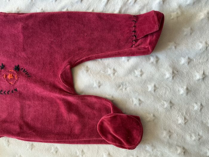 pyjama grenouillère en velours couleur prune 3 mois du pareil au même broderies devant - photo numéro 4