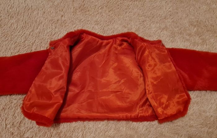 Robe en feutre rouge + veste cardigan 12 mois - photo numéro 7