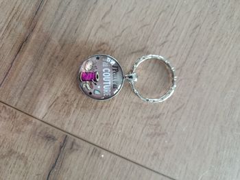 Porte clé J'peux pas j'ai couture