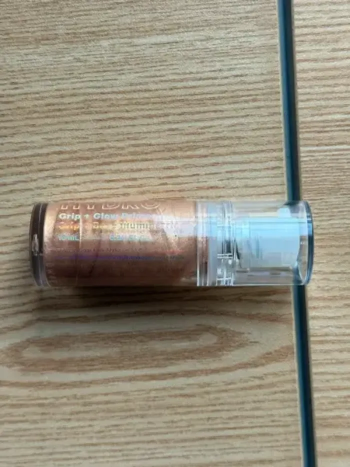 Hydro grip milk makeup - photo numéro 2