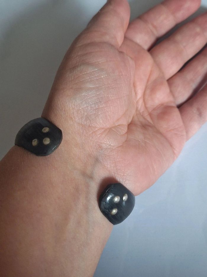 💥 Bracelet noir et argent unique 💥 - photo numéro 3