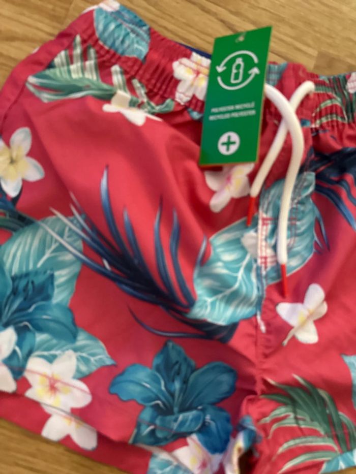 Short de bain enfants 8 ans - photo numéro 2