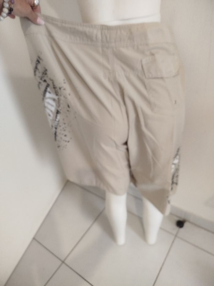 #kytie42homme. Bermuda long taille 42 - photo numéro 5