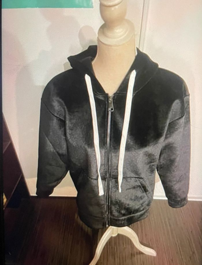 Veste noir full zip peau de pêche  Uniplay TS Neuf avec étiquette
