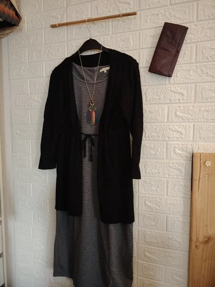 Ensemble comprenant 4 pièces robe longue et cardigan - photo numéro 3